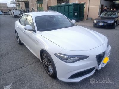 usata Alfa Romeo Giulia Veloce Q4 diesel AT8