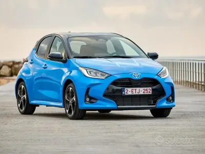 Usata Toyota Yaris Hybrid