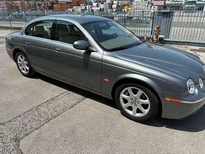 Jaguar S-Type