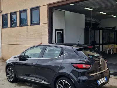 Usata Renault Clio Intens 90 CV (66 kW) 2019 Nero Utilitaria