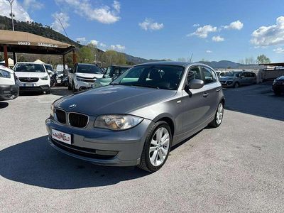Usata BMW 118 143 CV (105 kW) 2009 Argento Utilitaria