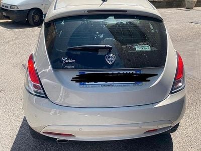 Usata Lancia Ypsilon 95 CV (69 kW) 2016 Utilitaria