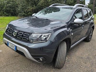 Usata Dacia Duster Prestige 114 CV (83 kW) 2019 Grigio SUV