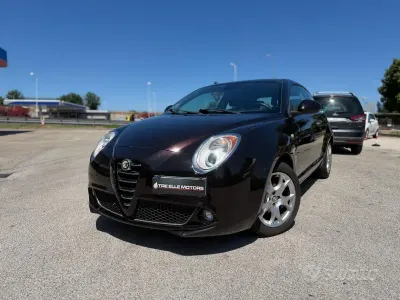 Usata Alfa Romeo MiTo Distinctive 105 CV (77 kW) 2012 Nero Utilitaria