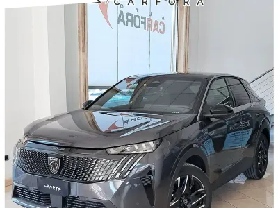 Usata Peugeot 3008 GT 136 CV (100 kW) 2025 Grigio SUV