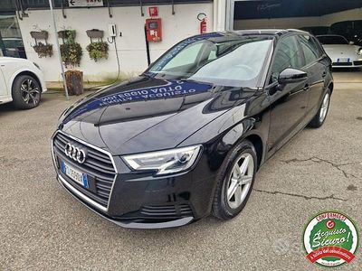 Oro Usata 2018 Audi A3 Business Berlina | 16.600 € (Buon prezzo)