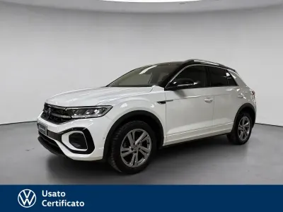 Usata VW T-Roc R-line 150 CV (110 kW) 2022 Bianco / pastello SUV