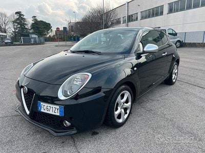 Usata Alfa Romeo MiTo Super 95 CV (69 kW) 2016 Nero Utilitaria