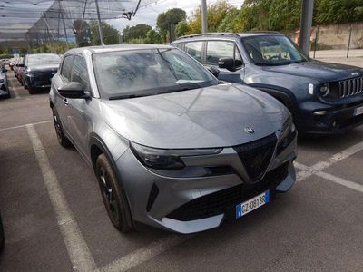 Usata Alfa Romeo Junior 145 CV (106 kW) 2025 Grigio SUV