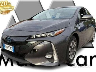 Usata Toyota Prius Active 98 CV (72 kW) 2018 Nero Berlina