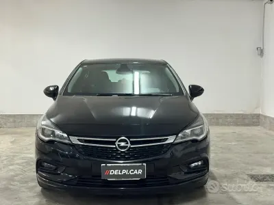 Usata Opel Astra Innovation 136 CV (100 kW) 2016 Nero Berlina