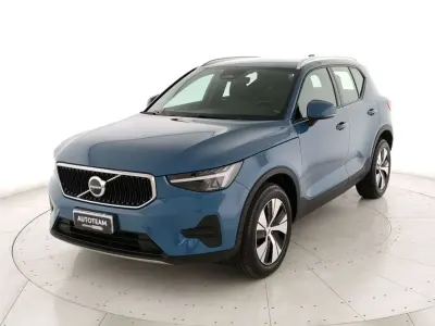 Usata Volvo XC40 Core 163 CV (119 kW) 2023 Azzurro SUV