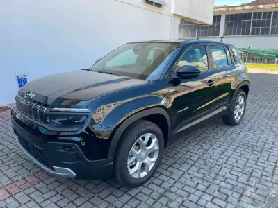 Nuova Jeep Avenger Longitude 101 CV (74 kW) 2026 Nero SUV