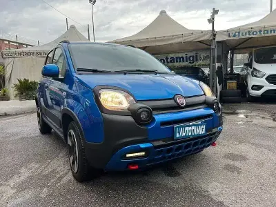 Usata Fiat Panda Cross Cross 69 CV (50 kW) 2024 Blu Utilitaria