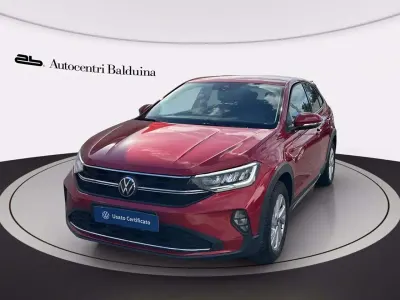 Begagnad VW Taigo Life 110 HK (80 kW) 2023 Röd SUV