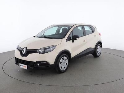 Usata Renault Captur 90 CV (66 kW) 2015 Beige SUV