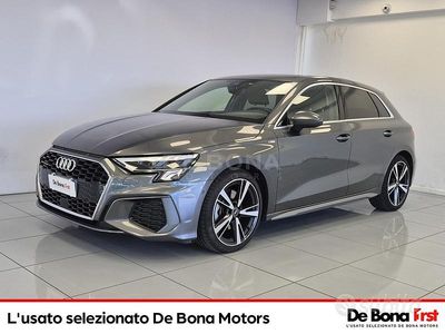Usata Audi A3 S-Line 200 CV (147 kW) 2022 Grigio Berlina