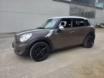 Second-hand Mini Cooper D Countryman 111 CP (81 kW) 2013 Maro SUV