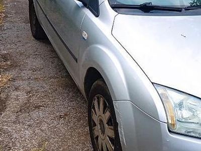 Usata Ford Focus 2005 Grigio Station wagon