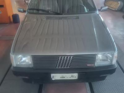 Käytetty Fiat Uno 105 HP (77 kW) 1987 Harmaa Viistoperä