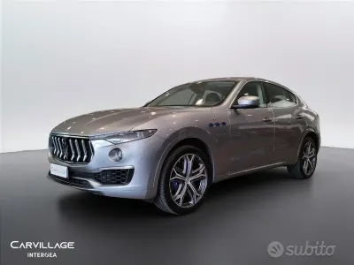 Usata Maserati Levante 330 CV (242 kW) 2022 Grigio SUV