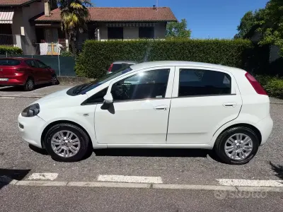 Occasion Fiat Punto 65 ch (47 kW) 2016 Blanc Citadine
