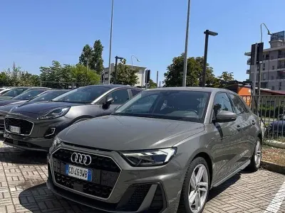 Usata Audi A1 S-Line 150 CV (110 kW) 2021 Grigio SUV