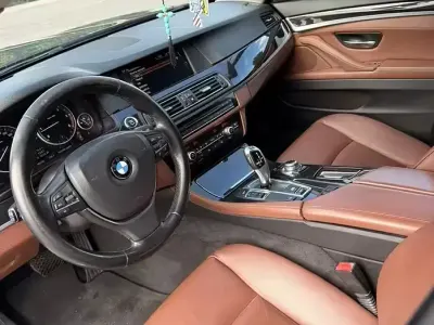 Usata BMW 520 184 CV (135 kW) 2013 Nero Berlina