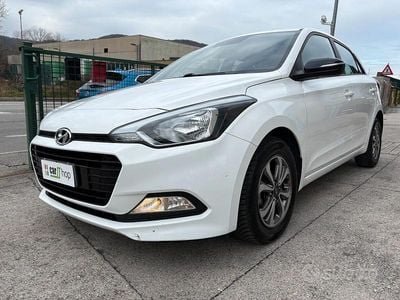 Usata Hyundai i20 Classic 75 CV (55 kW) 2018 Bianco Berlina