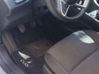 Usata Renault Clio V Techno 91 CV (66 kW) 2023 Argento Berlina
