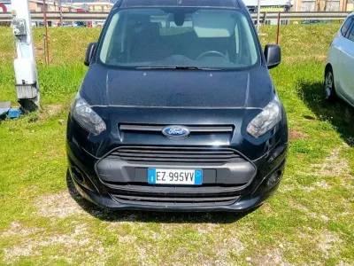 Usata Ford Tourneo Connect 116 CV (85 kW) 2015 Nero Monovolume