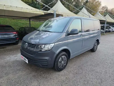 Usata Renault Trafic 110 CV (80 kW) 2022 Grigio scuro Monovolume