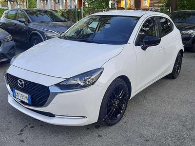 Begagnad Mazda 2 Homura-Line 75 HK (55 kW) 2023 Vit Halvkombi