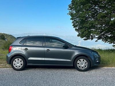 Usata VW Polo 90 CV (66 kW) 2014 Grigio Berlina
