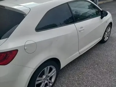 Usata Seat Ibiza 75 CV (55 kW) 2011 Bianco