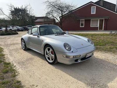 Usata Porsche 911 Carrera 4S 286 CV (210 kW) 1996 Argento Coupé
