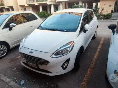 Usata Ford Fiesta Titanium 86 CV (63 kW) 2020 Bianco Utilitaria