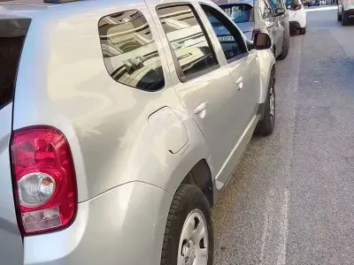 Usata Dacia Duster 105 CV (77 kW) 2010 Grigio SUV
