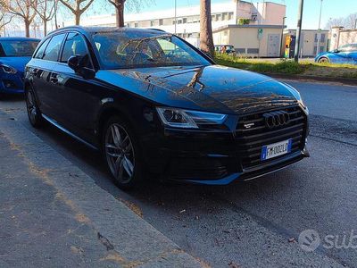 Begagnad Audi A4 Sport 190 HK (139 kW) 2017 Svart Kombi