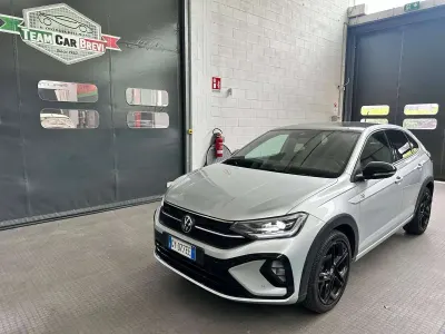 Usata VW Taigo R-line Plus 116 CV (85 kW) 2025 Argento SUV