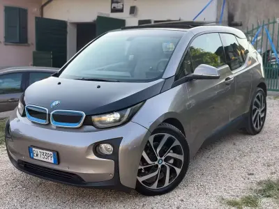 Usata BMW i3 Comfort Edition 75 kW (102 CV) 2014 Grigio Utilitaria