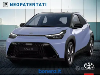 Nuova Toyota Aygo X 115 CV (84 kW) 2026 Bluazzurro SUV
