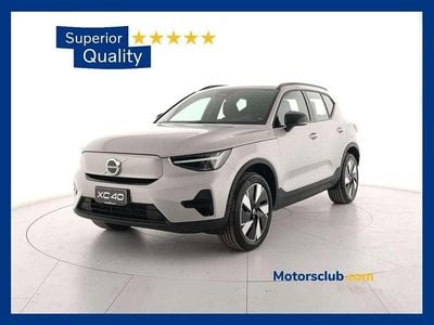 Nuova Volvo XC40 Core 127 kW (174 CV) 2026 Silver dawn SUV