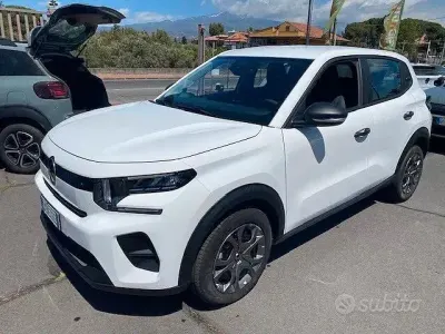 Używany Citroën C3 PureTech 100 KM (73 kW) 2025 Biały SUV