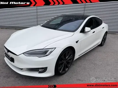 Usata Tesla Model S Performance 180 kW (245 CV) 2020 Grigio Utilitaria