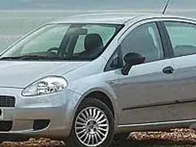 Usata Fiat Grande Punto 65 CV (47 kW) 2006 Grigio Utilitaria