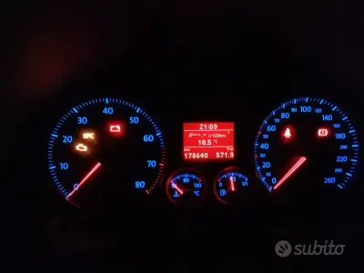 Usata VW Golf VI 102 CV (75 kW) 2008 Utilitaria