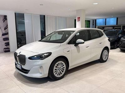Usata BMW 225 Luxury Line 136 CV (100 kW) 2023 Bianco Monovolume