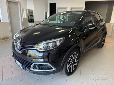 Usata Renault Captur Life 90 CV (66 kW) 2016 Nero SUV