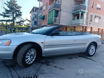 Usata Chrysler Sebring Cabriolet 203 CV (149 kW) 2002 Cabrio